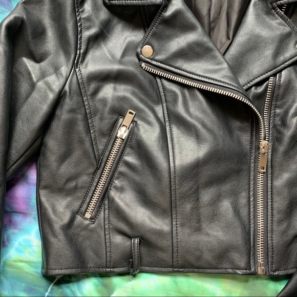 Black Faux Leather Biker Crop Jacket - Picture 3 of 5